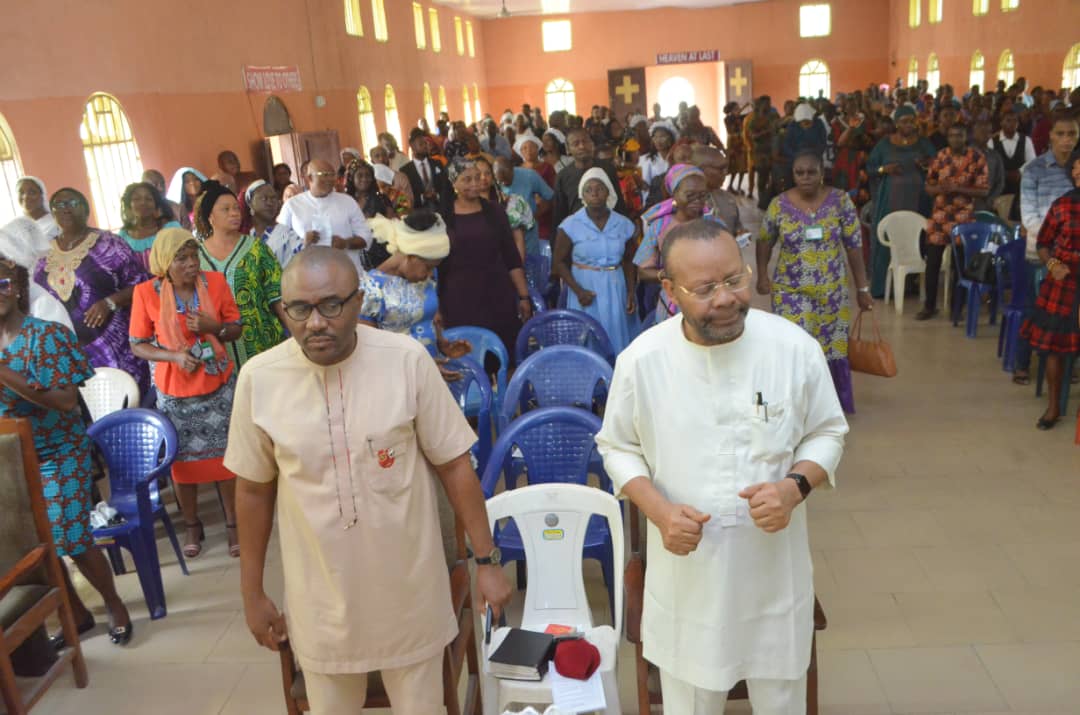 THE ANNUAL NON-DENOMINATIONAL THANKSGIVING / REDEDICATION SERVICE